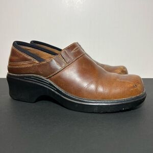 Womens ARIAT Santa Cruz Brown Mocha Leather Slip On Clogs / Size 7.5 Medium